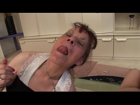 ❤️ Deux grands-mères et un grand-père font une partie à trois ❌ Porno de qualité at fr.tradeis.top ☑